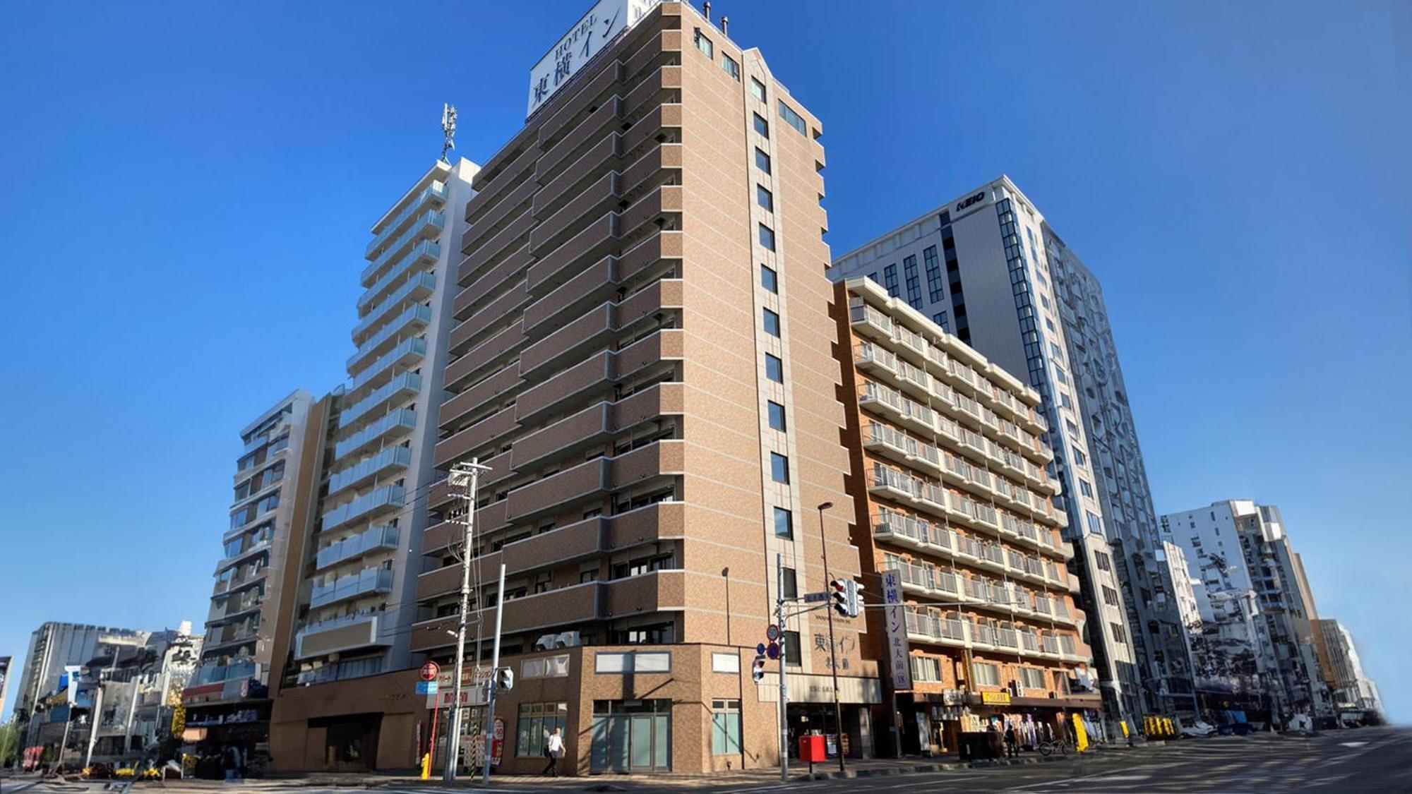 Toyoko Inn Hokkaido Sapporo-Eki Nishi-Guchi Hokudai Mae Exterior foto